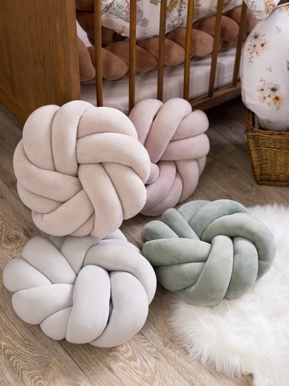 Poduszka Knot Pillow Jasnoszara