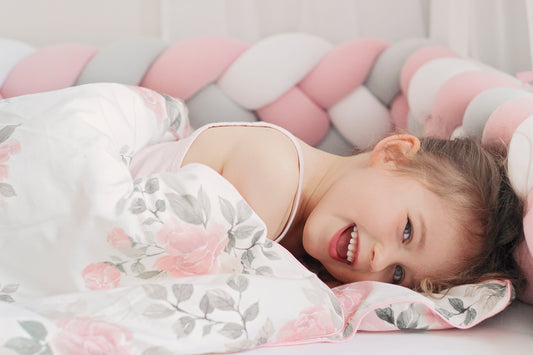 Jak dobrać rozmiar ochraniacza warkocza do łóżeczka? Praktyczny poradnik dla rodziców