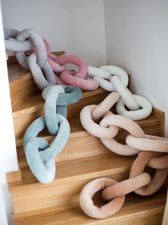 Chain Pillow Biała