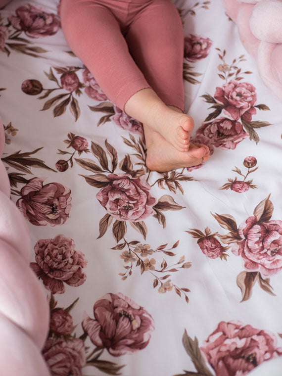Prześcieradło z gumką Vintage Peonies