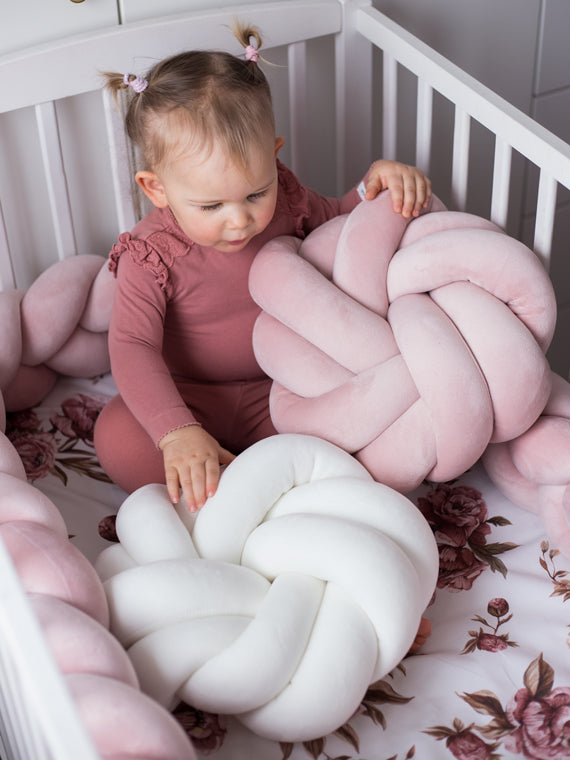 Poduszka Knot Pillow Różowa