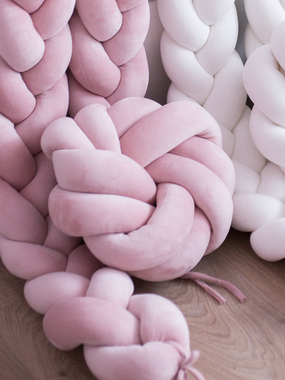 Poduszka Knot Pillow Różowa