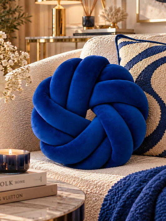 Poduszka Knot Pillow granatowa
