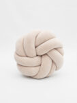 Poduszka knot pillow Aksamit Super Soft beż